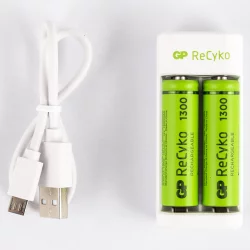 Cargador Gp0 USB Con 2 Baterías Aa 1300 Mah Pbe21130Aahc C2