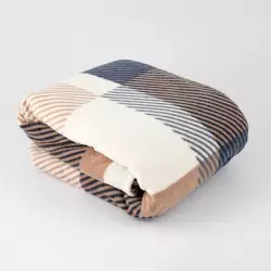 Cobija Dani Fenissa   Sencillo  Beige  100% Microf