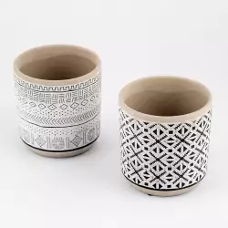 Matera 066000520 en ceramica con diseño en relieve 13.5x14cm