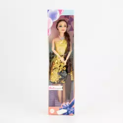 Muñeca Fashion Basic Maypa Falda Dorada 832-46-A93229