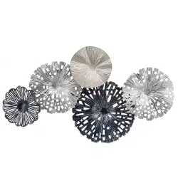 Placa Decorativa En Metal Con Estilo En Círculos