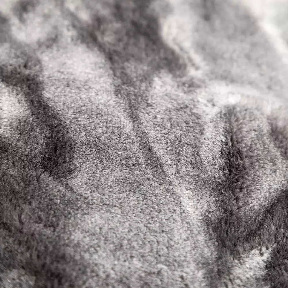 Cobija Fenissa   Queen  Gris  100% Microfibra