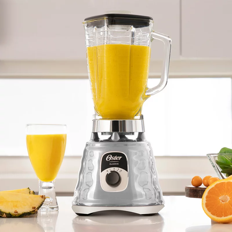 Licuadora Oster Clasica 700W 3 Vel Vaso Vidrio Cromada 2114081