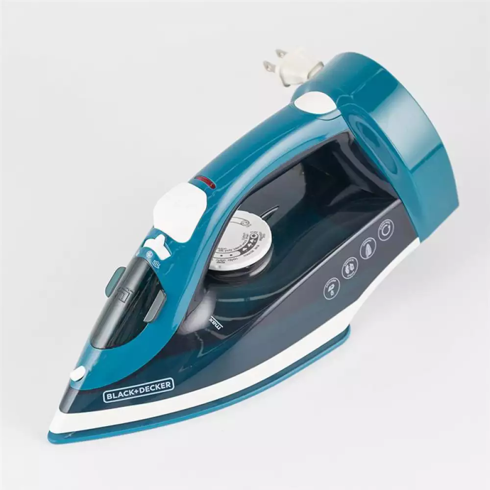 Plancha Black And Decker Cable Retractil Azul 1200